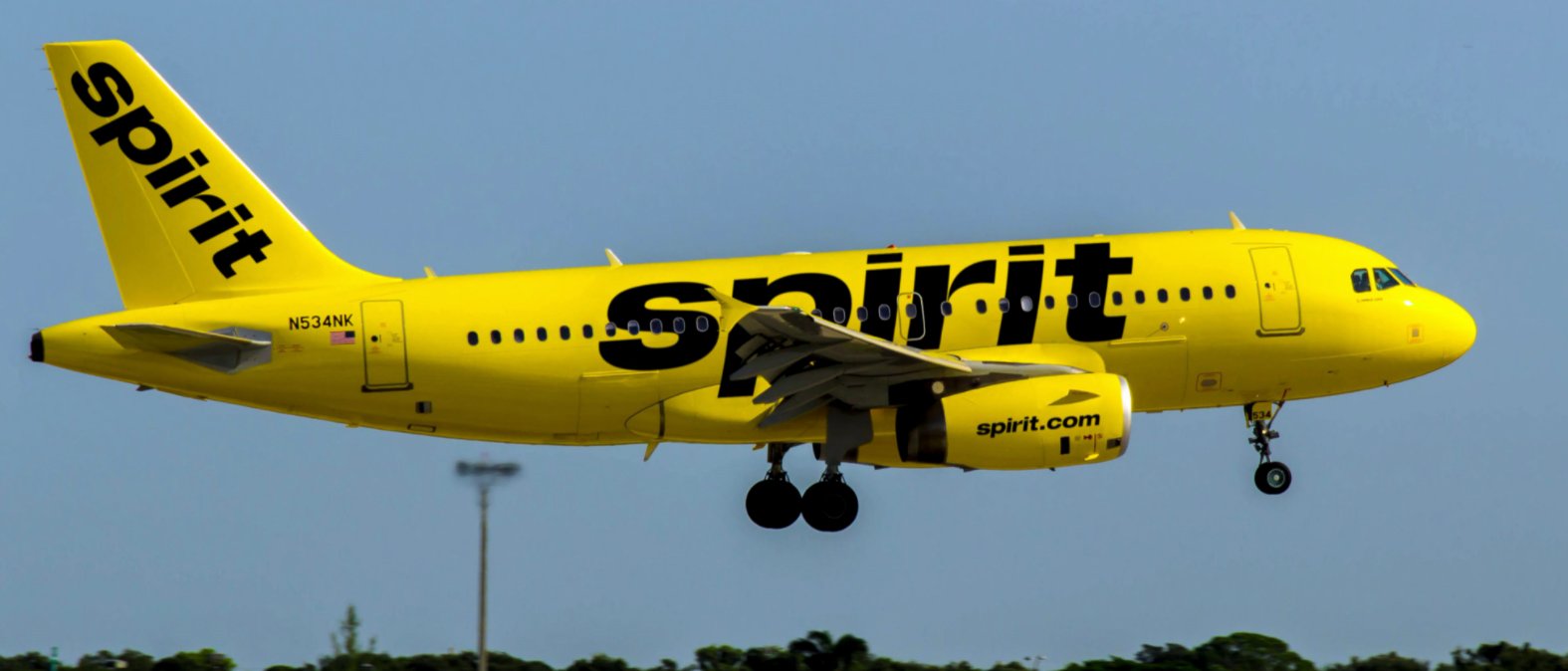 Spirit and Frontier Are Merging. Large Discounts, Small Legroom.