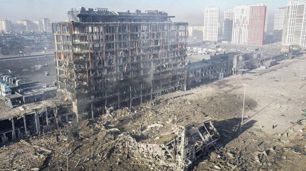 Missile Strike Targets Kyiv Mall that Russia Says was Storing Weapons