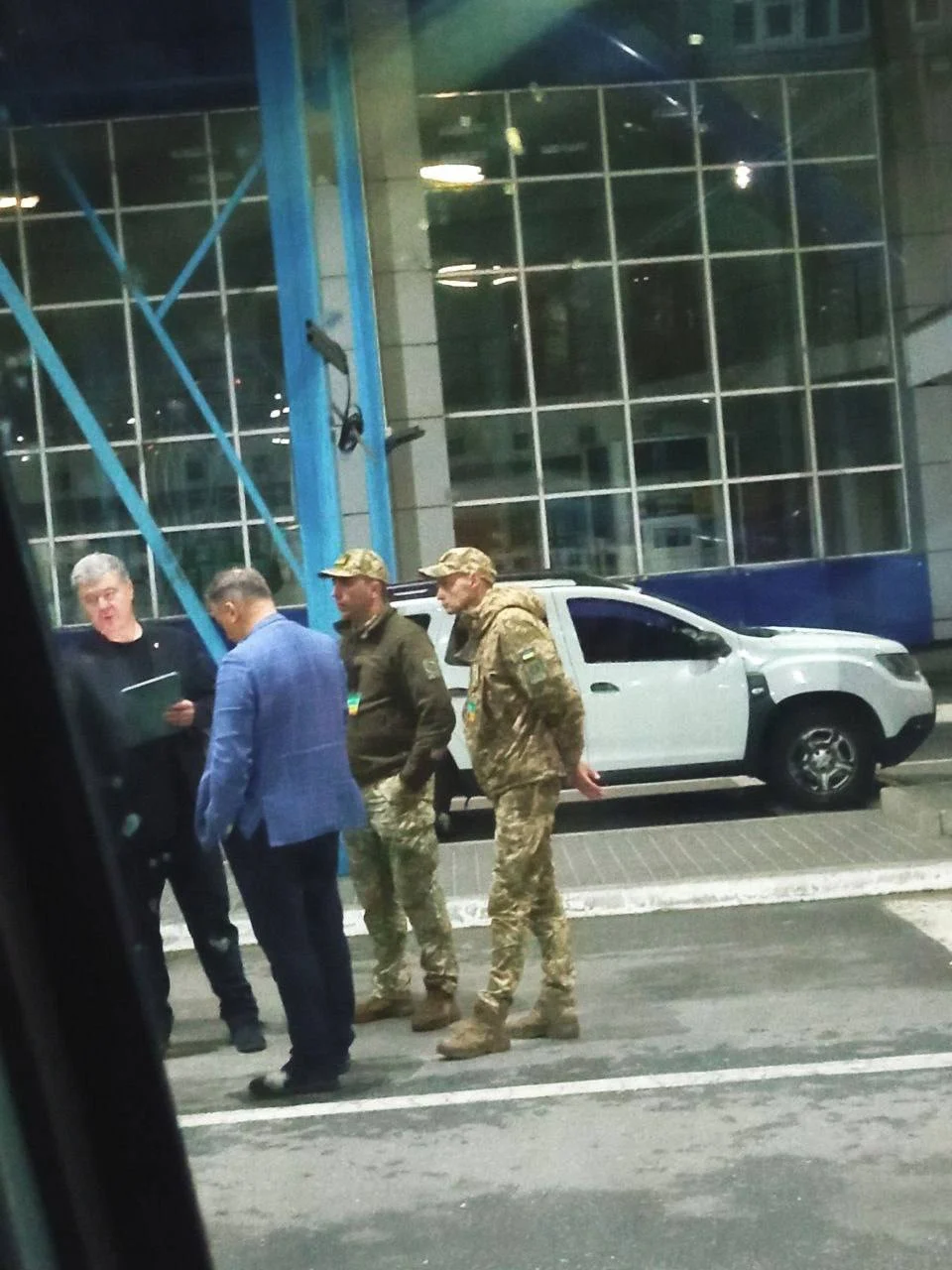 Former Ukrainian President Poroshenko Is  Attempting to Leave Ukraine To Poland