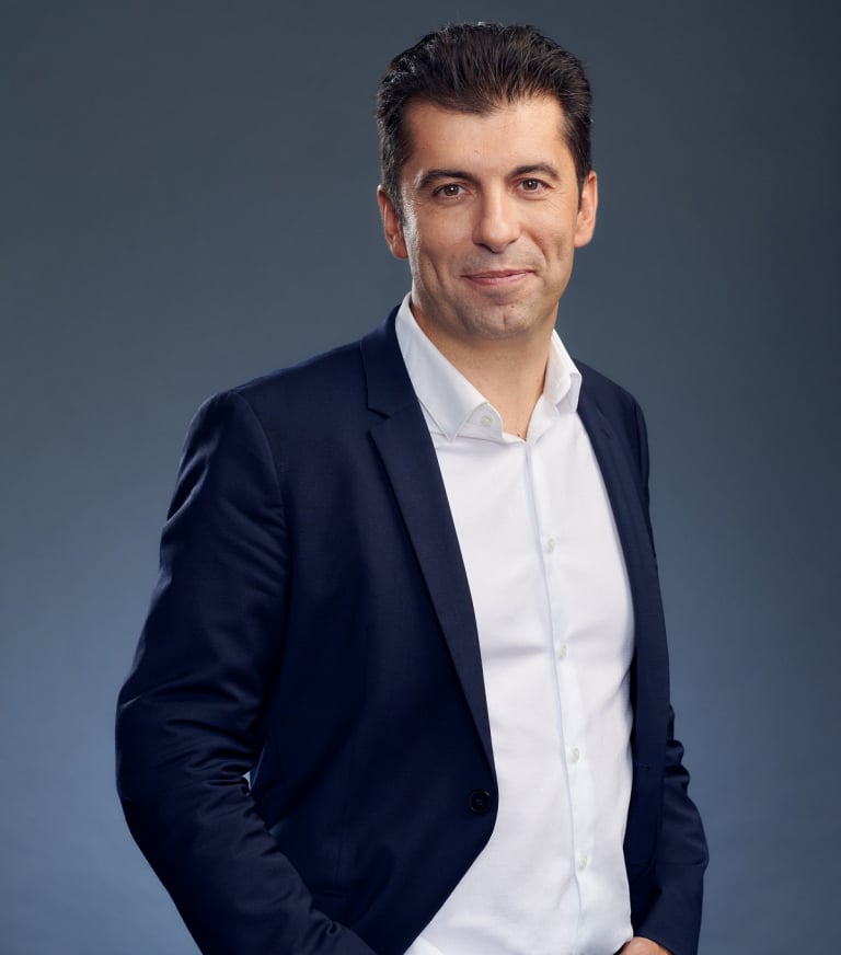 Bulgarian Government Dismissed Amidst No-Confidence Vote