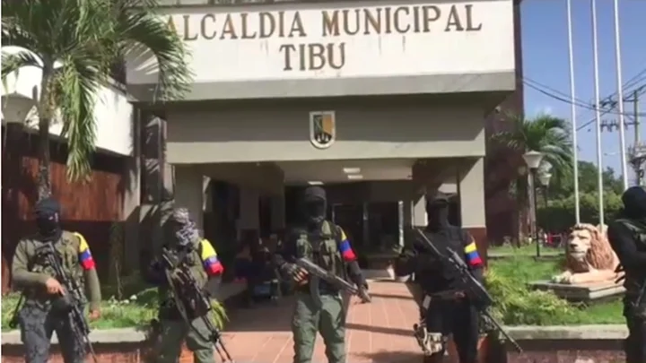 Armed FARC Dissidents Pose in Front of Mayor’s Office in Tibú, Colombia