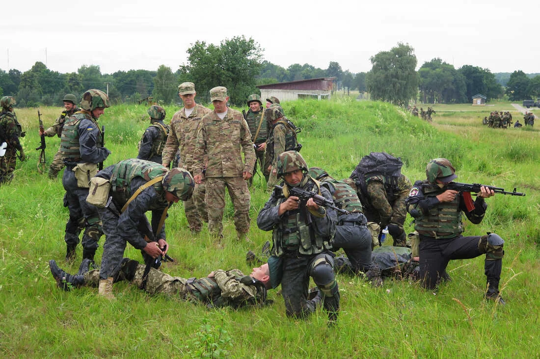Sweden to Send Advisers to Train Ukrainian Troops