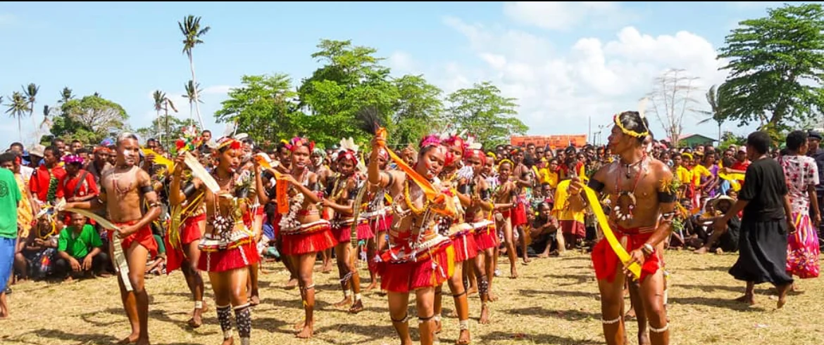 Tribal Warfare Incident Kills 30, Kiriwina Island, Papau New Guinea