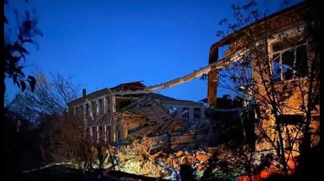 Ukrainian Artillery Strike Reportedly Destroys Chechen Base