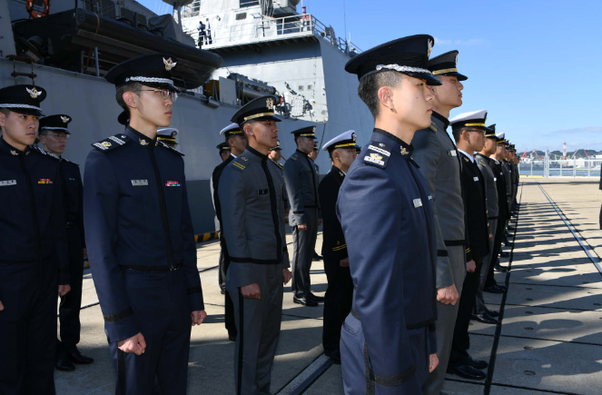 ROK Navy Pledges Sweeping Structure Reforms