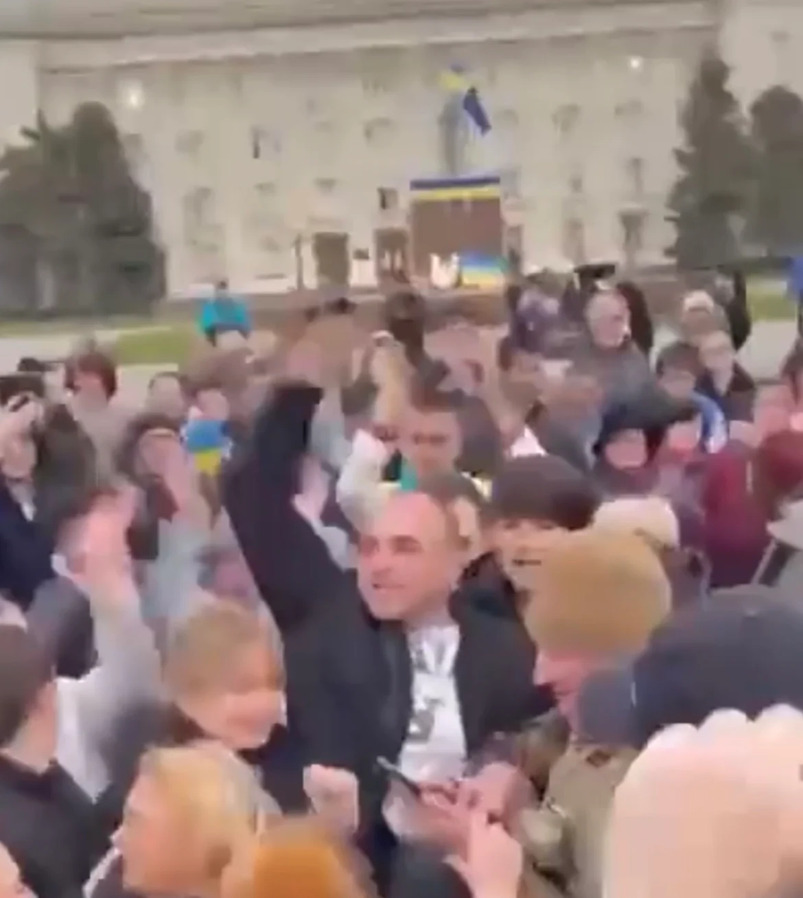 Ukrainian Troops Enter Kherson