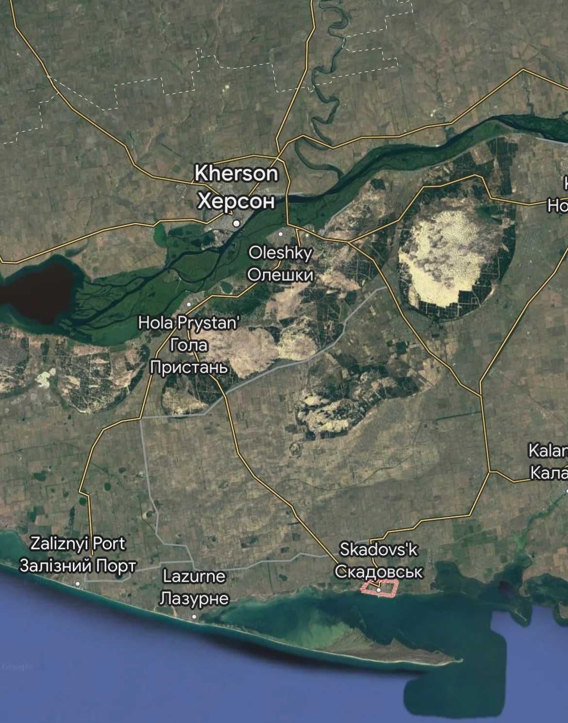 Final Civilian Evacuation Ship Prepares to Depart Kherson