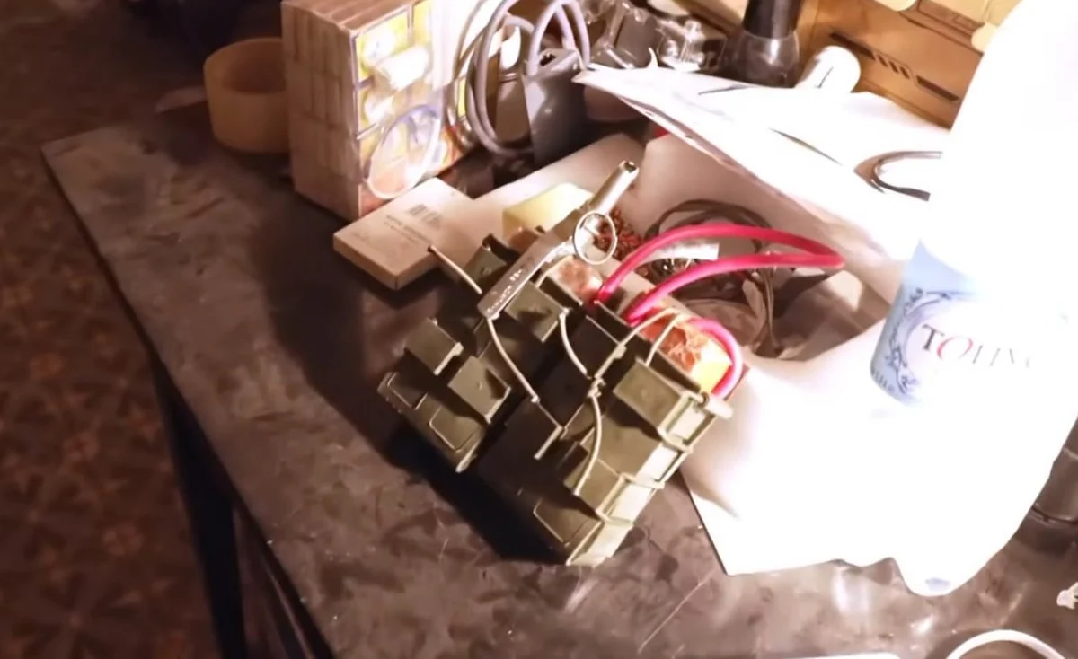Chechen Suicide Vest in Ukraine
