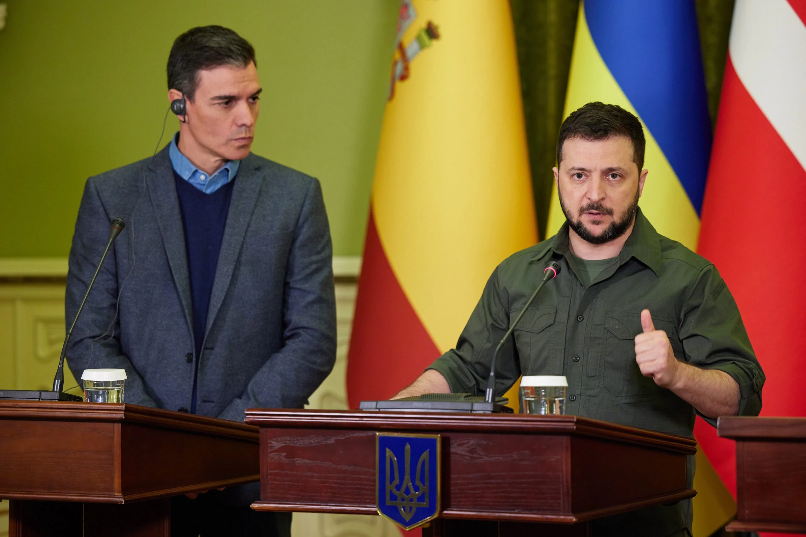 Slew of Letter Bombs Target Pro-Ukrainian Institutions in Spain
