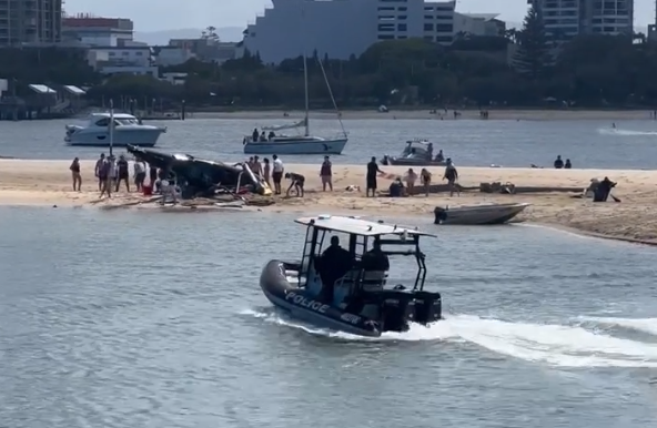 Helicopter Mid-Air Collision, Sea World, Main Beach, QLD, Australia