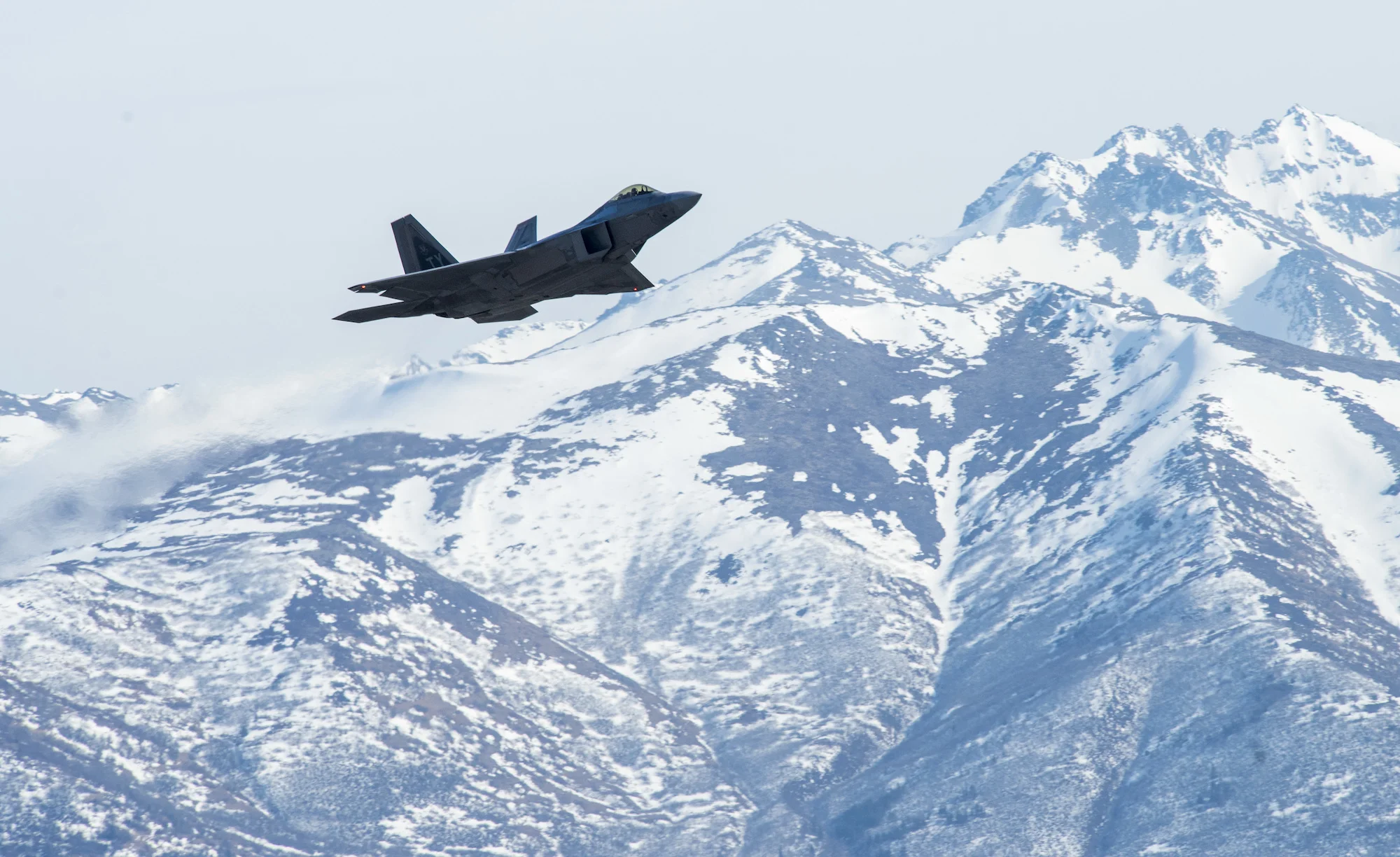 Alaska “Object” Shot Down by F-22 Raptor, Marking Aircraft’s Second A2A “Kill”