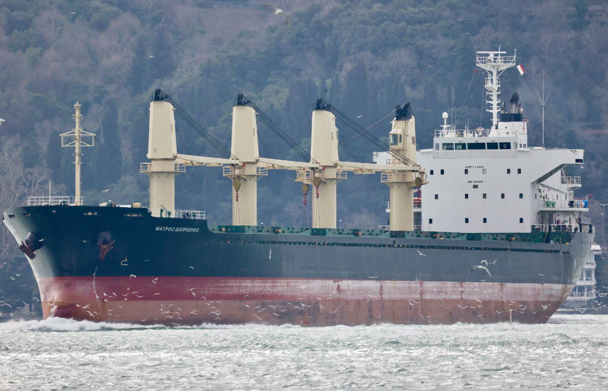 Bulk Carrier Joins Russian Grain Plundering Operation