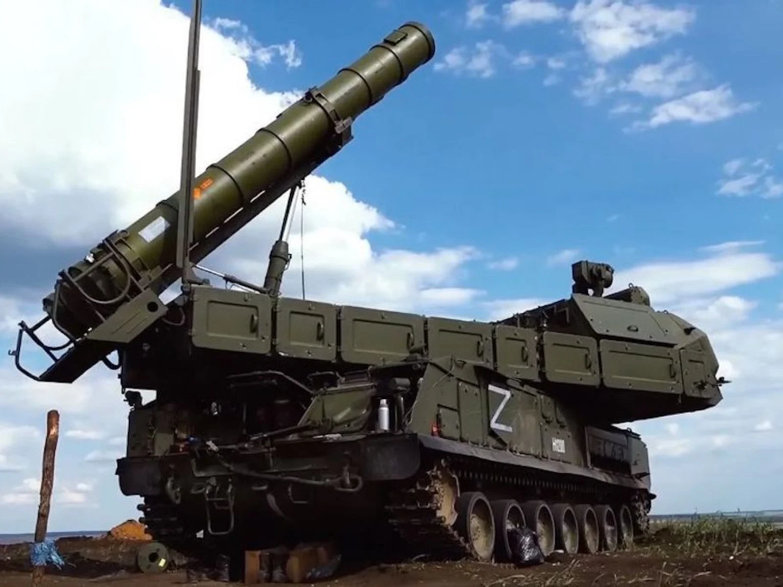 Russia Consolidates Air Defense Around Occupied Infrastructure
