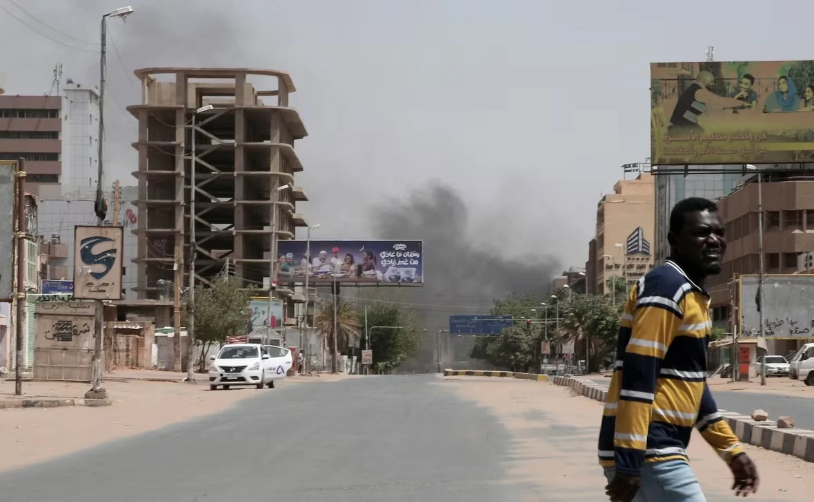 Fears of Civil War in Sudan as Fierce Clashes Erupt, Egyptian Soldiers Taken Captive