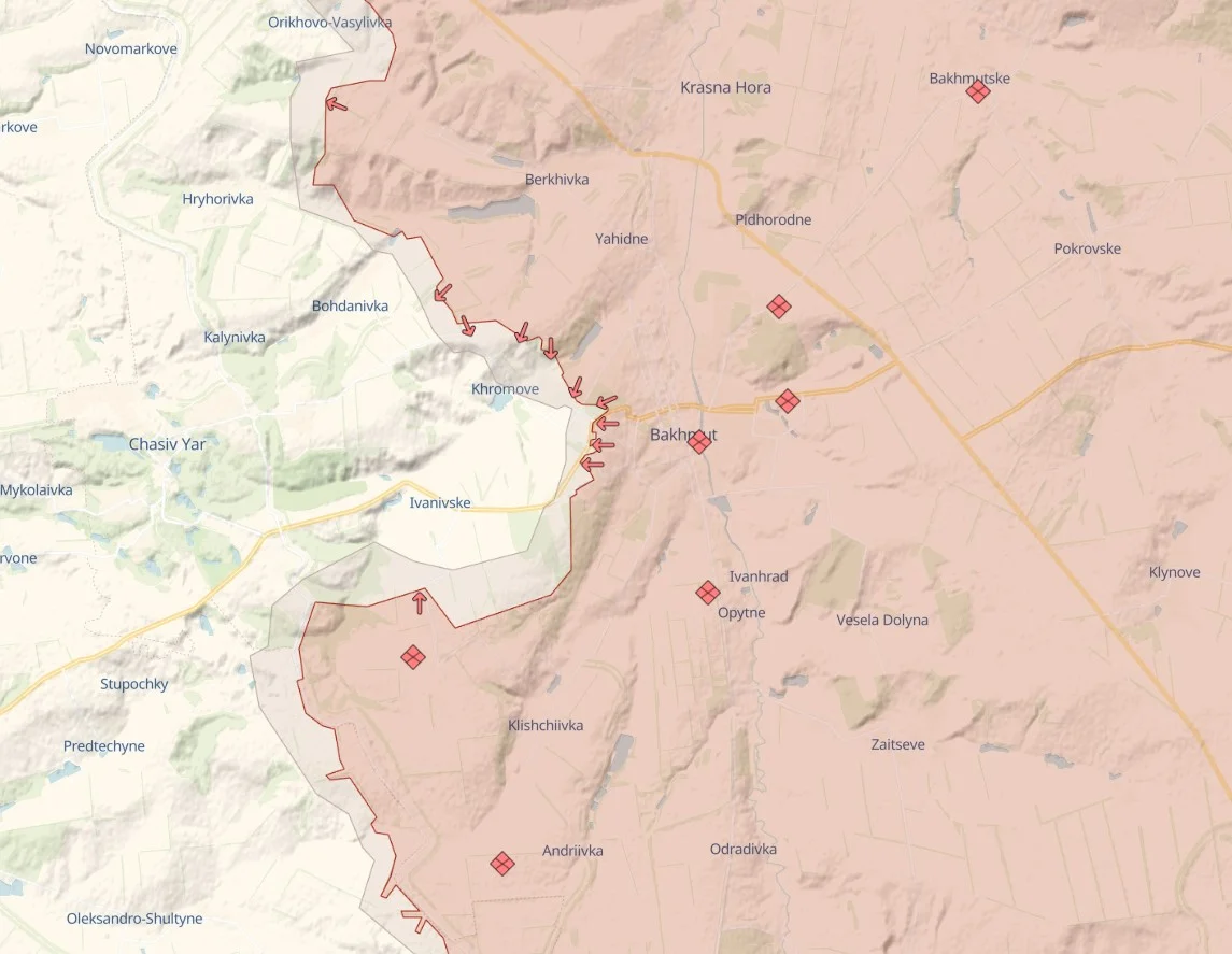 Wagner Mercenaries to Chechen Battalion, Russian Frontline Forces Play Hot Potato with Bakhmut While Advancing