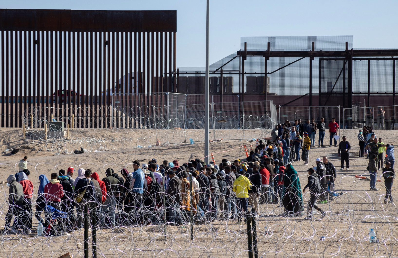 Lines of Migrants at U.S. Southern Border As Title 42 Ends