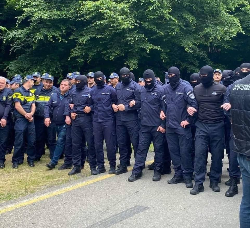 Protesters, Police Clash In Georgia Over Lavrov Family Wedding