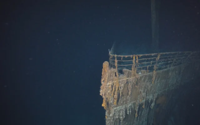 Coast Guard Presumes 5 Dead in Submarine Exploration of Titanic