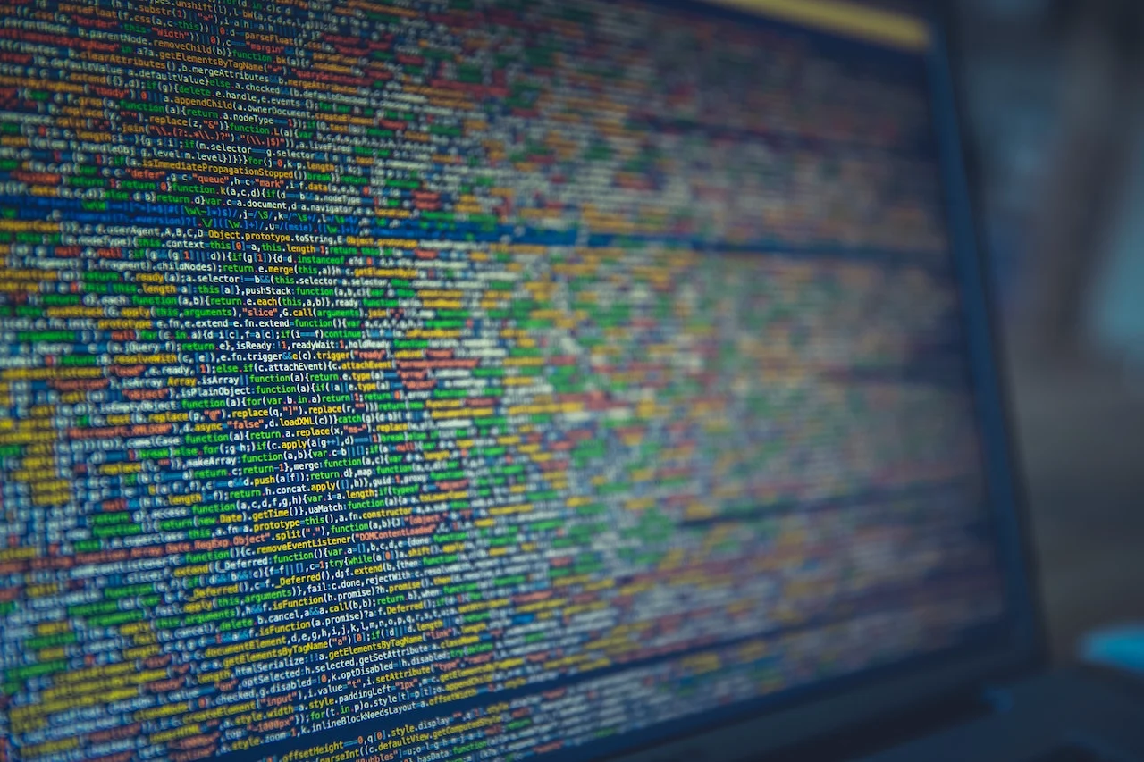 Chinese Hackers Suspected in Attacks on Air-Gapped Systems in Eastern Europe