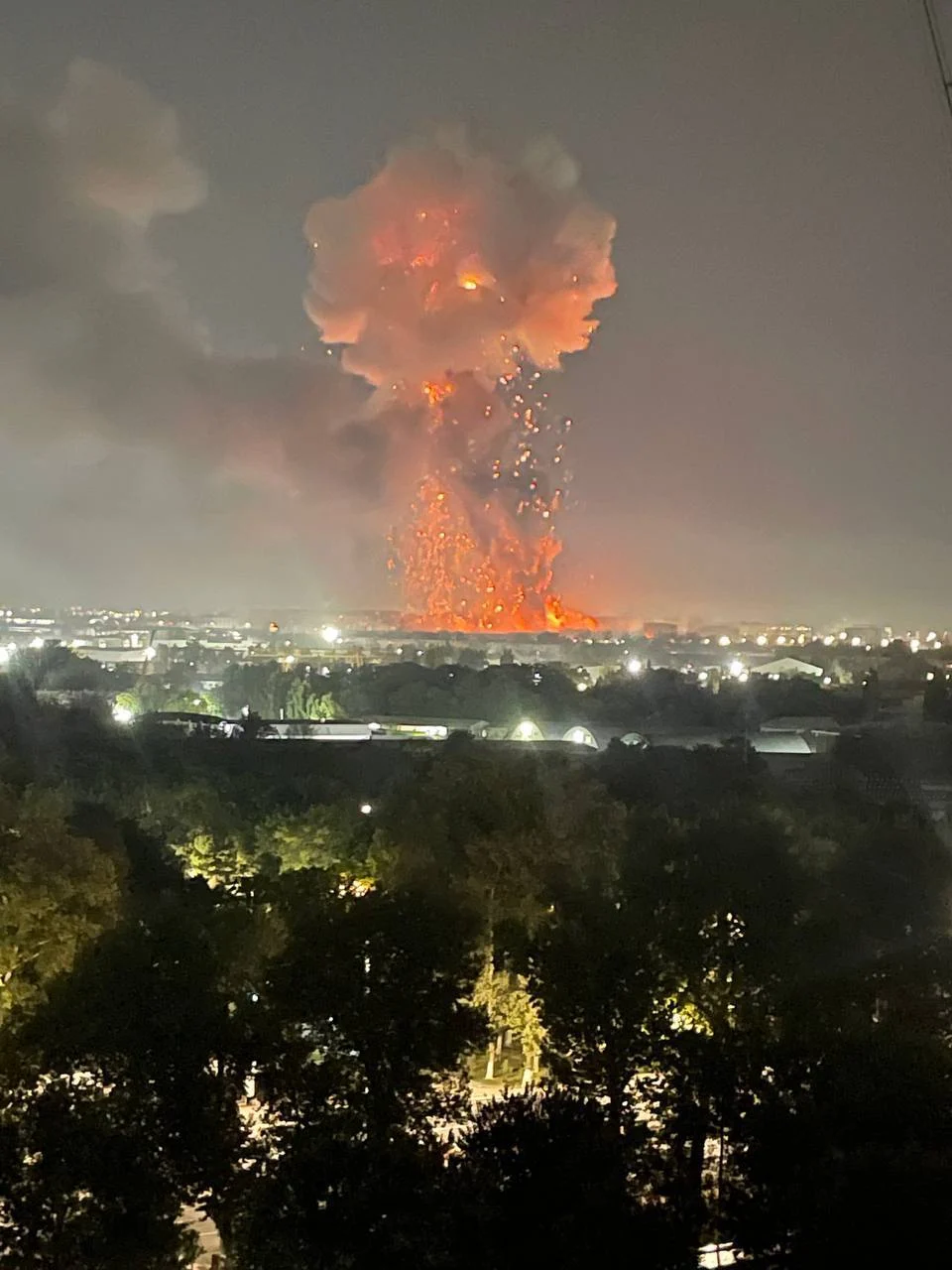 Massive Explosion and Fire Erupts in Tashkent Warehouse Incident, Uzbekistan