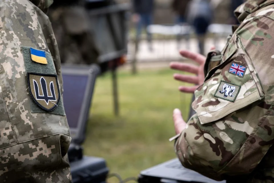 UK to Deploy Troops to Ukraine for Training Mission, Per Defense Secretary