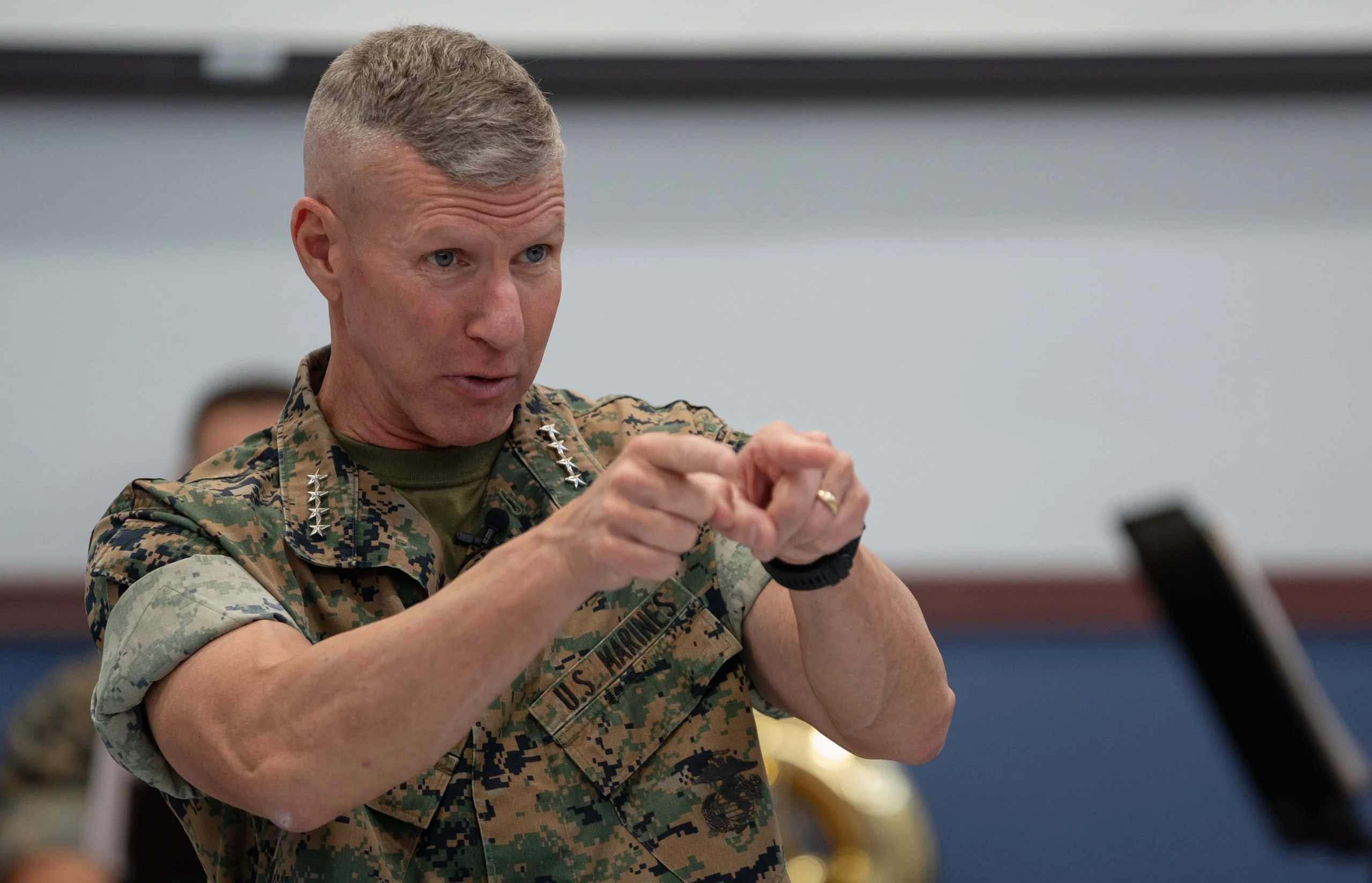 U.S. Marine Commandant Hospitalized After Suspected Heart Attack, Per USNI