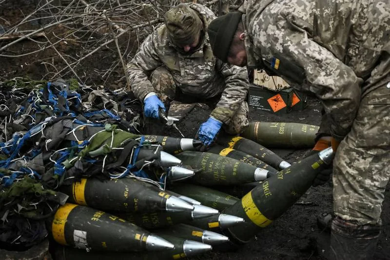 Ukraine-Designated U.S Artillery Shells to be Diverted to Israel