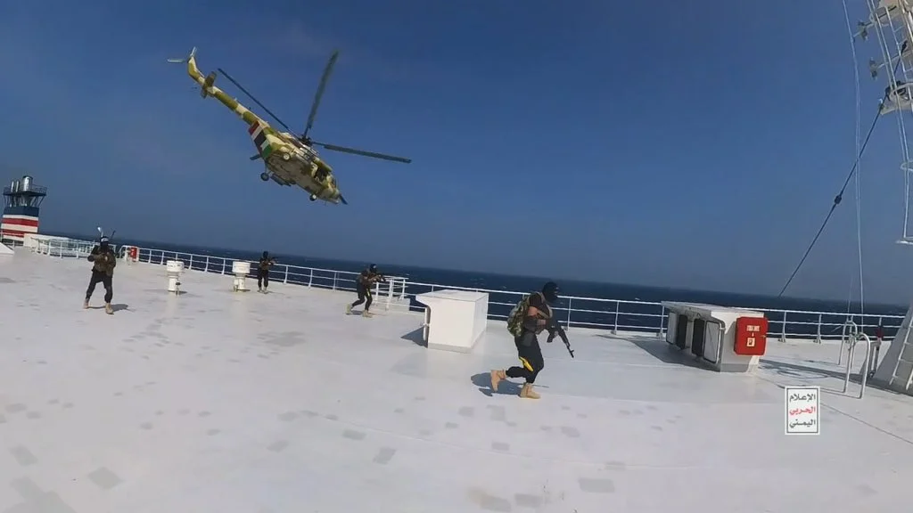 Shipping Companies Suspend Red Sea Transits as Houthi Attacks Mount