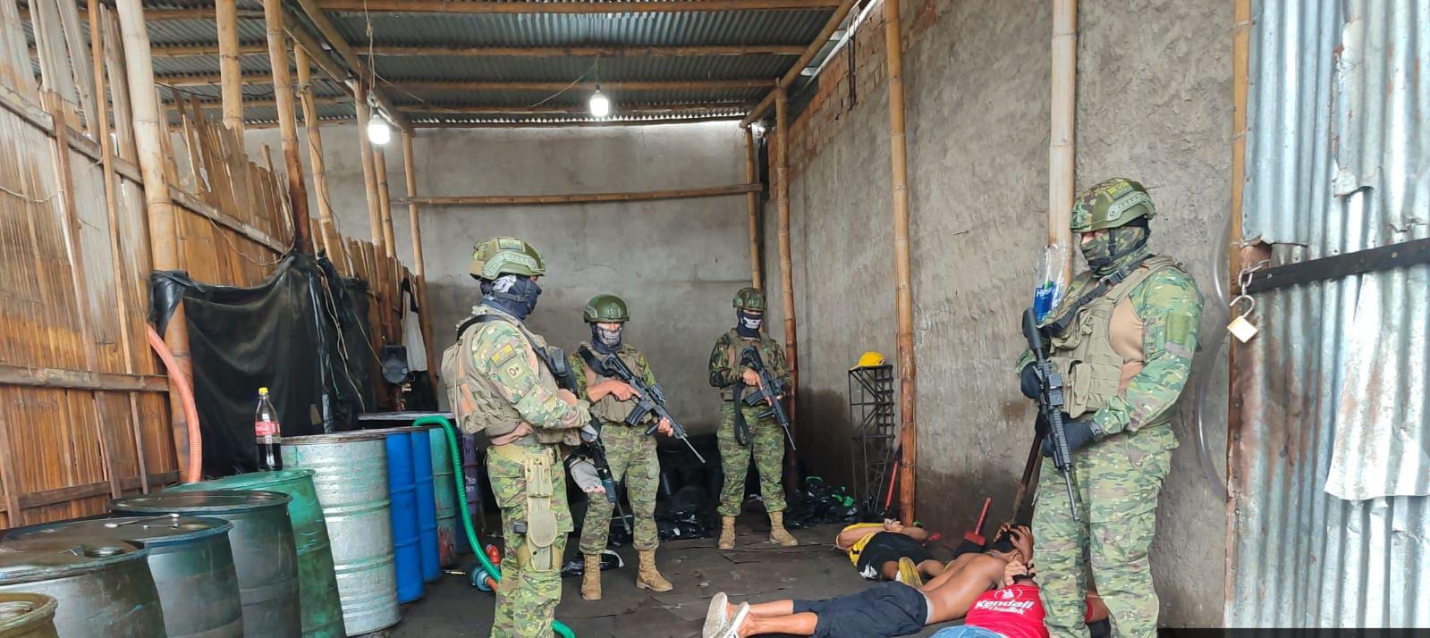 68 Gang Members Arrested Following Attempted Hospital Takeover, Ecuador