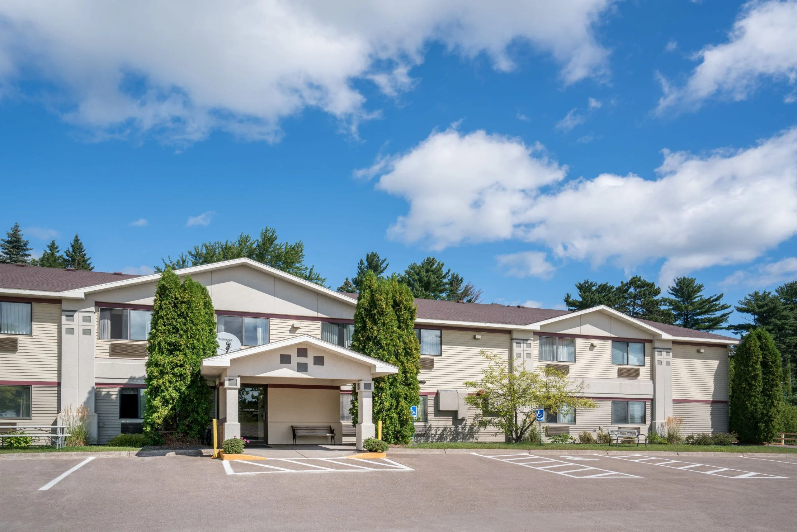 Multiple People Shot in Active Shooter Incident, Super 8 Motel, Cloquet, MN