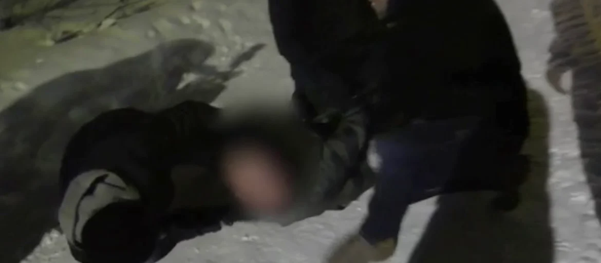 Russian FSB Detains Man They Say Spied for Poland