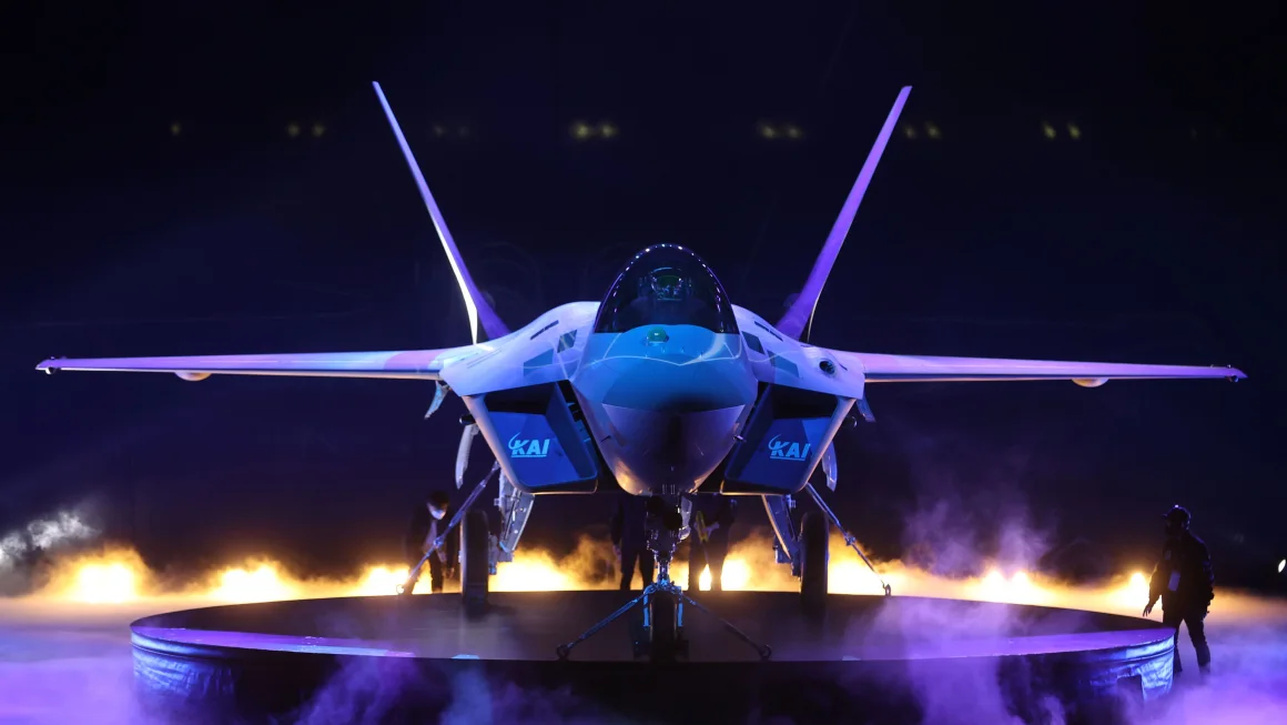 South Korea Will Begin Production of KF-21 Fighter Aircraft
