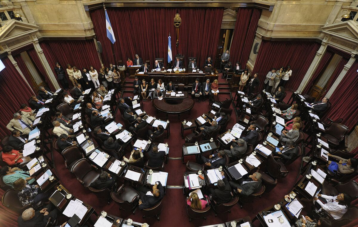 Argentine Senator’s Double Their Pay