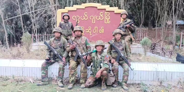 Kachin Independence Army Captures Town Close to Chinese-Myanmar Border