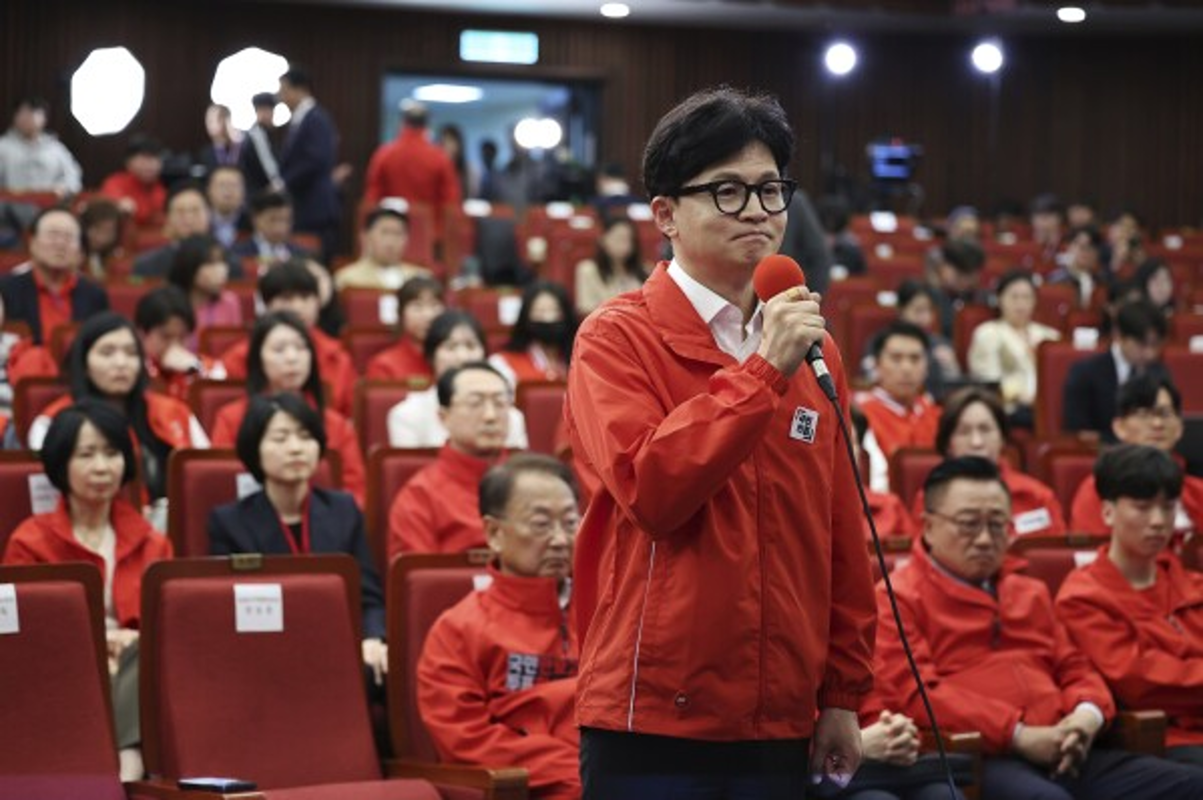 Opposition Party Wins Majority in South Korea’s Legislative Elections