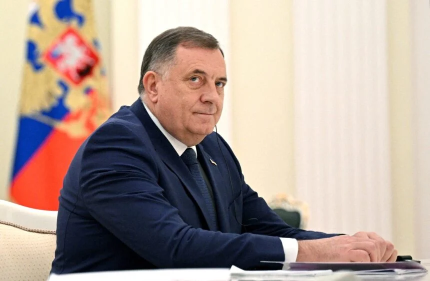 Bosnian Serbs Leader Threatens Secession Amid UN Resolution on Srebrenica Massacre