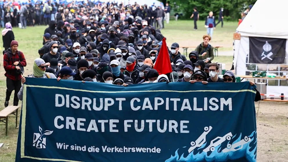 Climate Protestors Attempt to Storm Tesla Gigafactory Near Berlin, Clash with Police