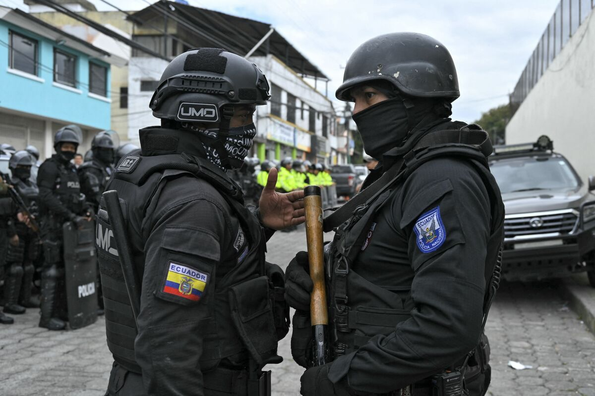 Ecuadorian Prosecutor Murdered in Possible Retaliatory Attack