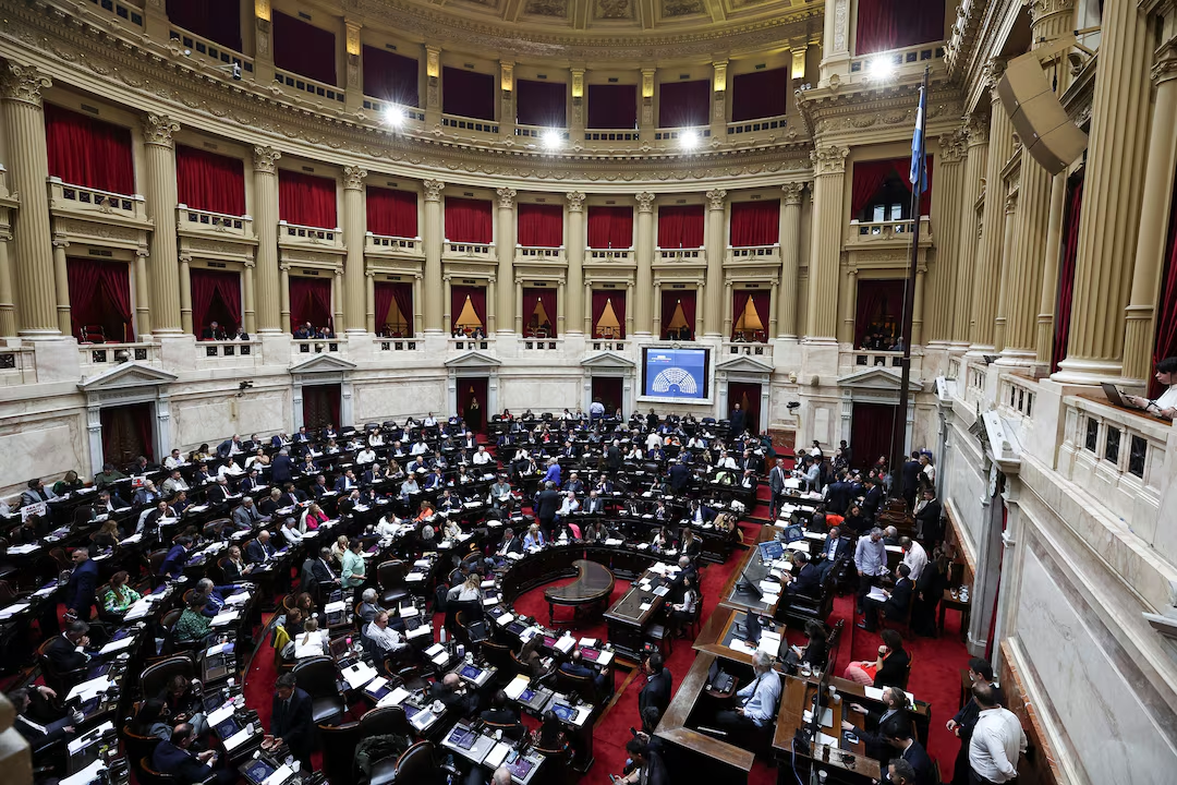 Bases Law Passes Chamber of Deputies, Heads to Milei