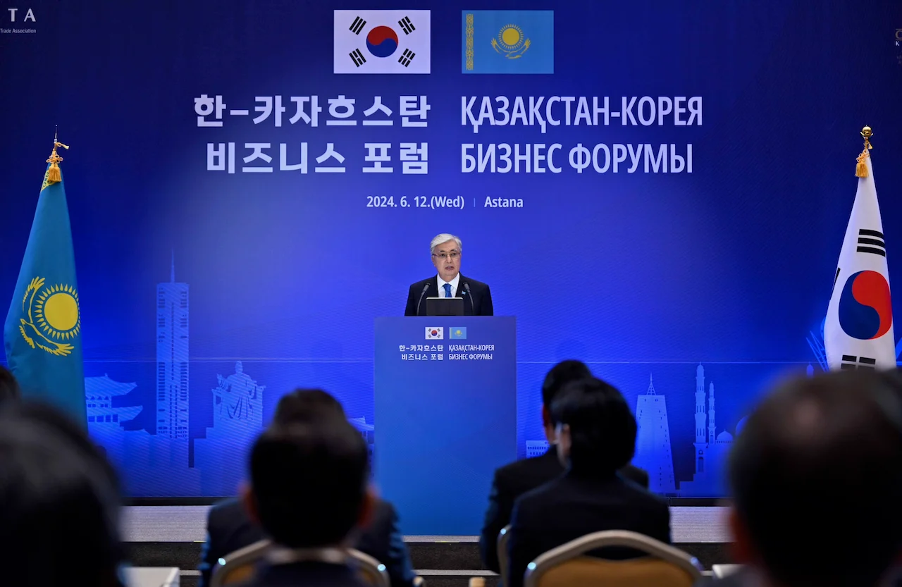 Seoul and Astana Sign 30 Agreements Together