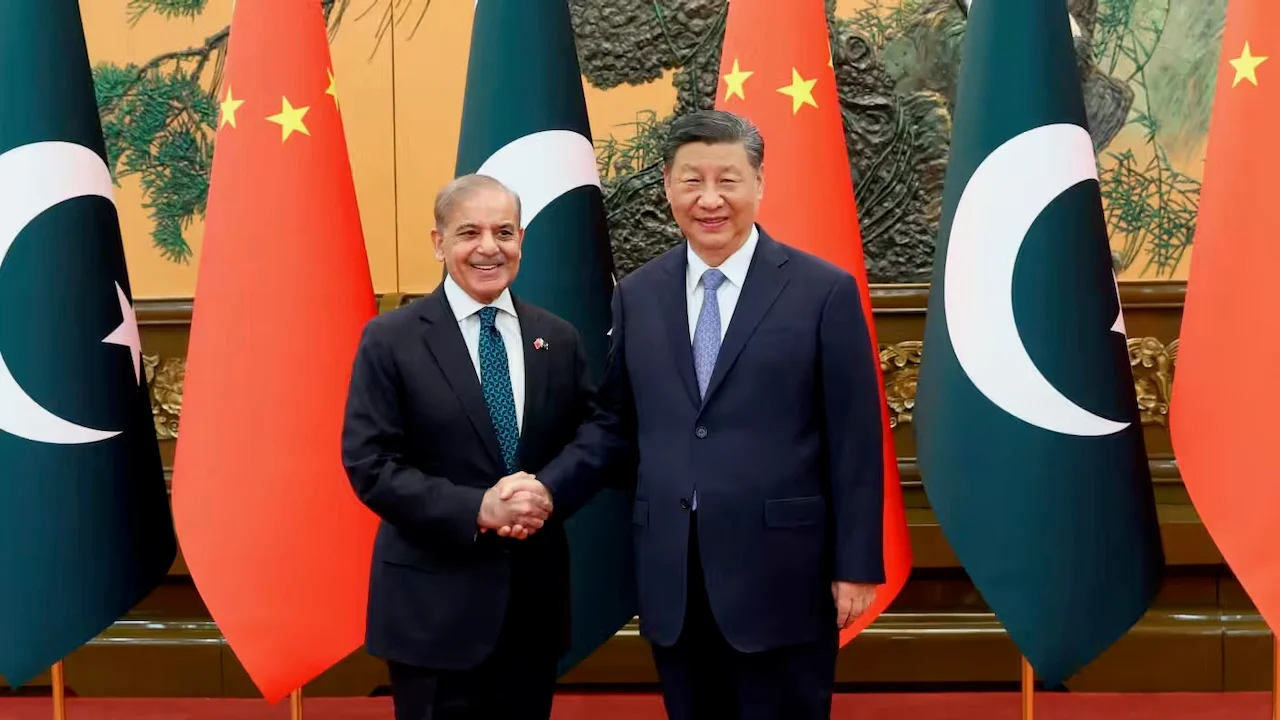 China Advises Pakistan: Adhere to the UN