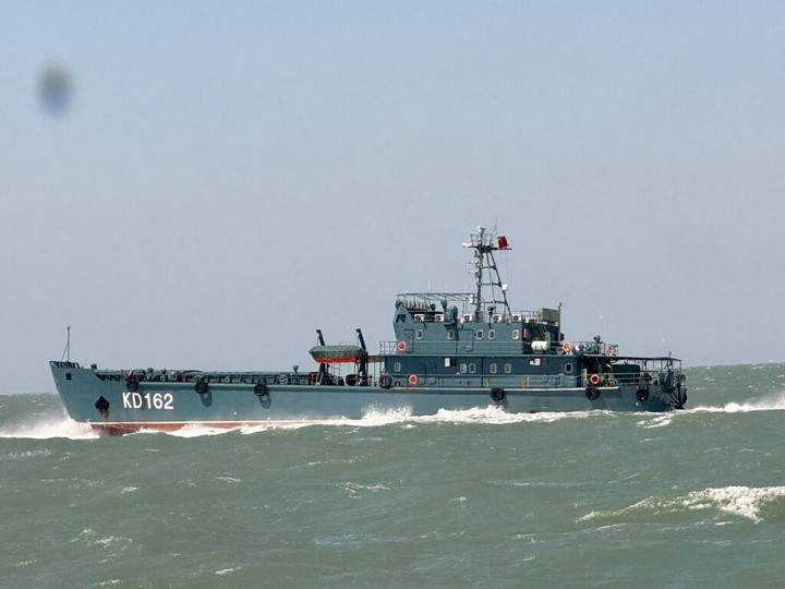 PLA Logistics Ships Entered Kinmen Island’s Restricted Waters