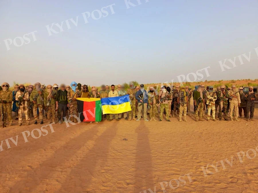 Fact Check: When Did Tuareg Rebels Tout the Ukraine Flag?