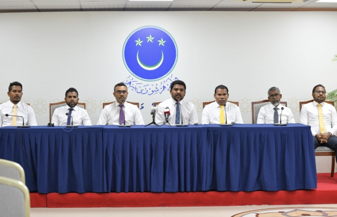 In the Maldives, Tourism Drives Political Decisions