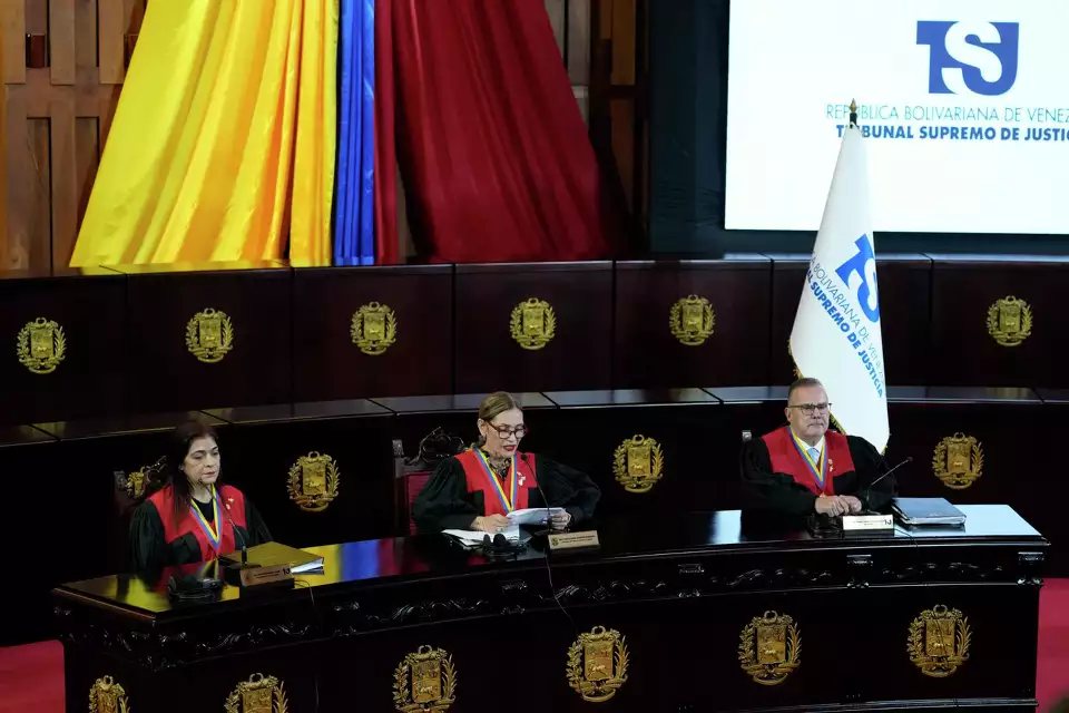 US Sanctions Venezuelan Officials Amid Disputed Election