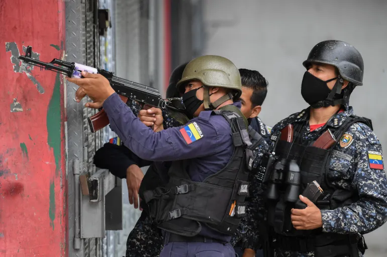 Venezuelan Prosecutor Arrested for Refusing to Try Protestors
