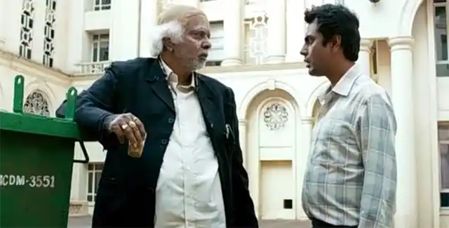 Sadashiv Amrapurkar with Nawazuddin Siddique in <i>Bombay Talkies</i>