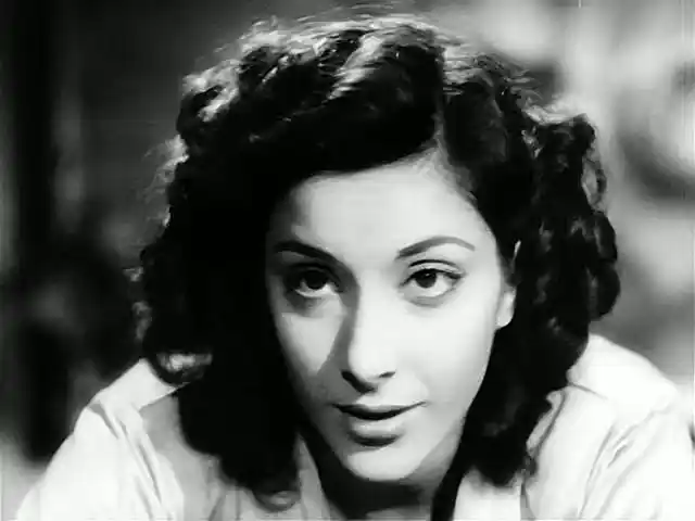 Nargis in <i>Andaz.</i>” data-reactid=”294″><figcaption class=