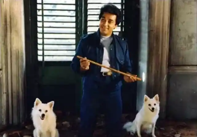 Kamal Haasan plays a dwarf in <i>Aboorva Sagotharargal </i>(1989)