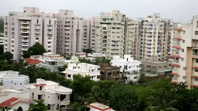 Real estate developers may now have no option but to drop prices. (Photo: iStock)